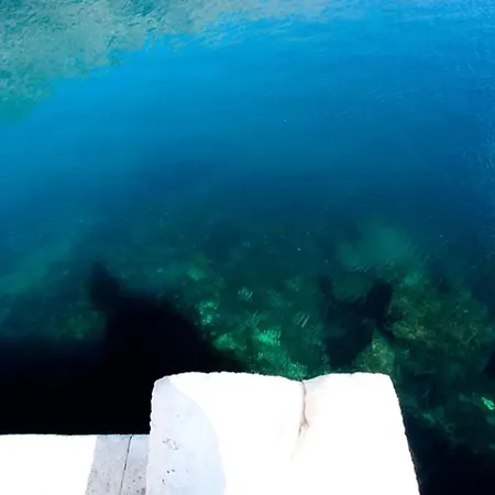 شقة Blue *