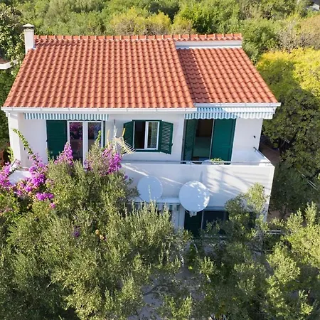 Blue شقة إيغراني